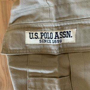 U.S. Polo Assn. khaki cargo pants NWT 29/30
